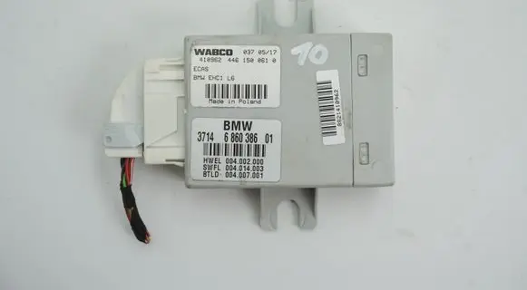 BMW 5 F10 F11 Air suspension control unit module (rear) 6860386