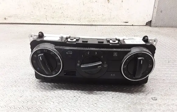 Mercedes-Benz B W245 Climate control unit A1698301585