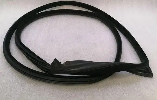 BMW 6 F12 F13 Front door rubber seal 7268800