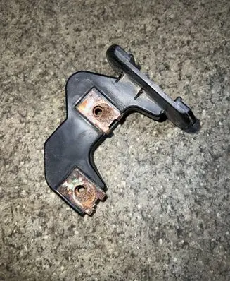BMW 5 E39 Front bumper mounting bracket 8159362