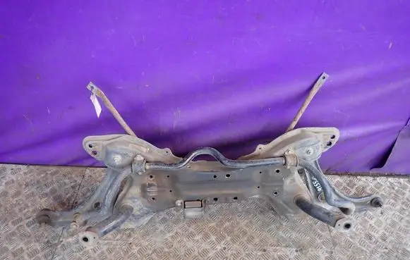 Toyota Yaris Verso Front subframe