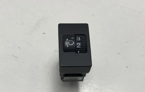 Headlight level height control switch