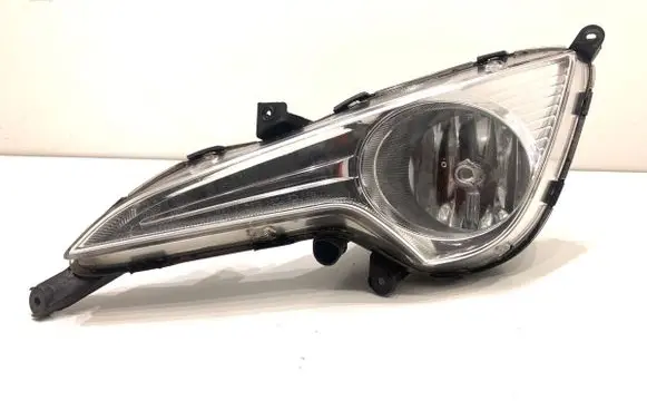 Hyundai i40 Front fog light 922013Z010
