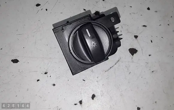 Mercedes-Benz B W245 Light switch 1695453004 32221501 0916078
