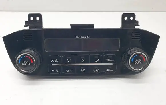 KIA Sportage Climate control/heater control trim 