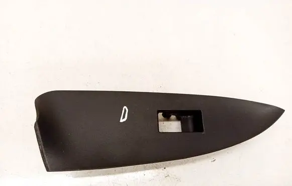 Toyota RAV 4 (XA30) Front door window switch trim 7423142090