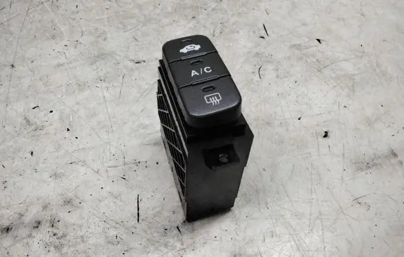 Honda Civic Air conditioning (A/C) switch 2431TG110