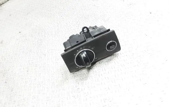 Mercedes-Benz E W211 Light switch 2115450104