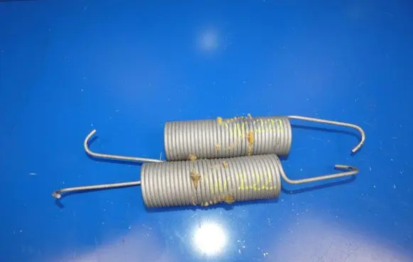 Mercedes-Benz S W222 Tailgate/trunk/boot tension spring