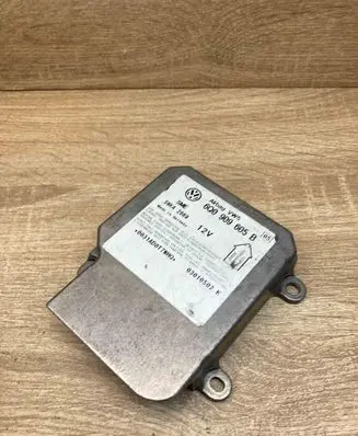Volkswagen PASSAT B5.5 Airbag control unit/module 6Q0909605B 5WK42869