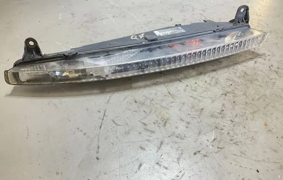 Audi Q7 4L Front indicator light 4L0953041 89313111