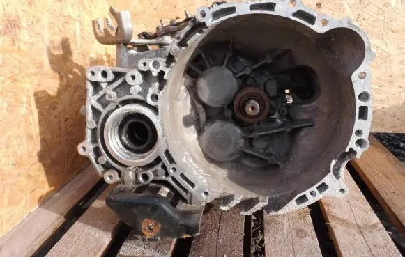 Hyundai i30 Manual 6 speed gearbox HKMC 24320 HKMC24320