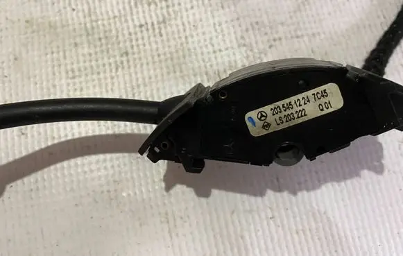 Mercedes-Benz C W203 Light switch a2035451224 2035451224