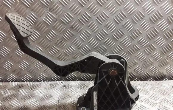 Clutch pedal