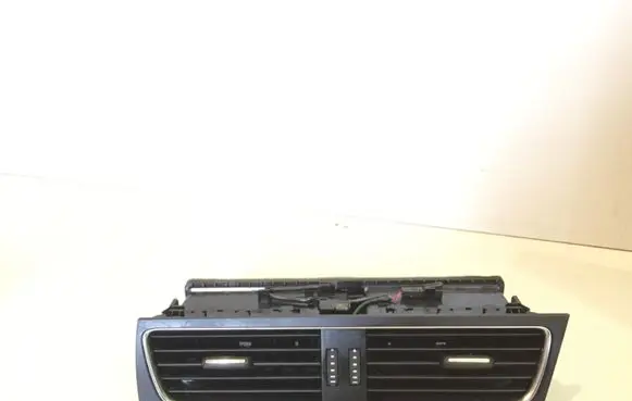 Audi A5 8T 8F Dash center air vent grill 8T2820951C