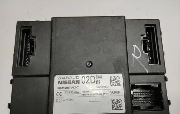 Nissan Qashqai+2 Comfort/convenience module 284B2JD02D 5WK49372 88835WK48812