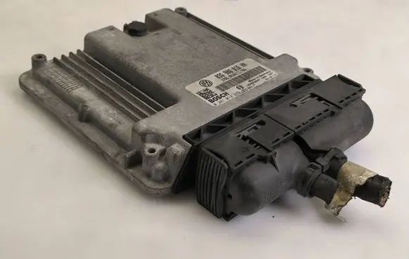 Volkswagen Caddy Engine control unit/module 03G906016HN 1039S10847 0281012272
