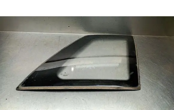 Suzuki Swift Cultus Rear side window