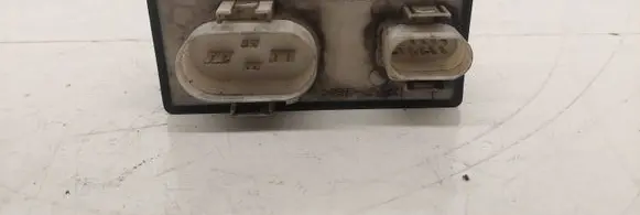 Volkswagen Sharan Coolant fan relay 357919506 898718000