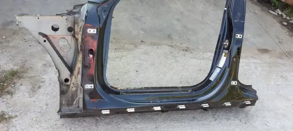 Audi A7 S7 4G Side car body part 
