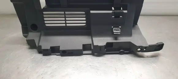Volkswagen Caddy Other trunk/boot trim element 2K3868783