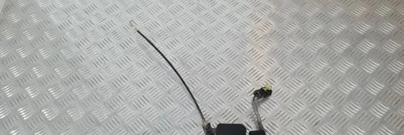 KIA Sorento Front door lock