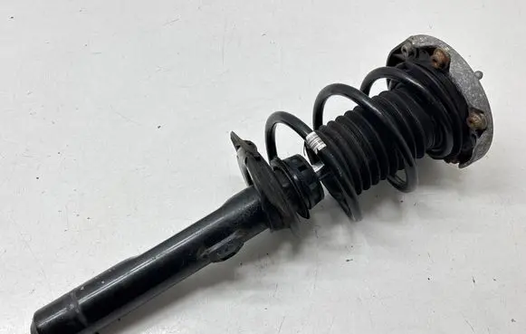BMW X1 F48 F49 Front shock absorber with coil spring 6882849 31316882849 14941510