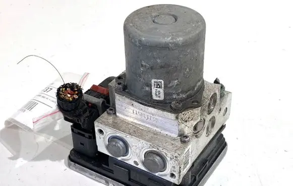 BMW X4 G02 ABS Pump 5A5F9F7