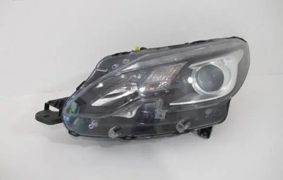 Peugeot 2008 I Headlight/headlamp 9814749080