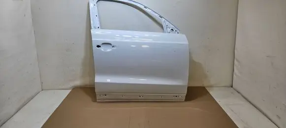 Audi Q3 8U Front door 8U0831312C