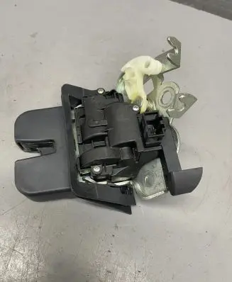 Seat Ibiza IV (6J,6P) Tailgate/trunk/boot lock/catch/latch