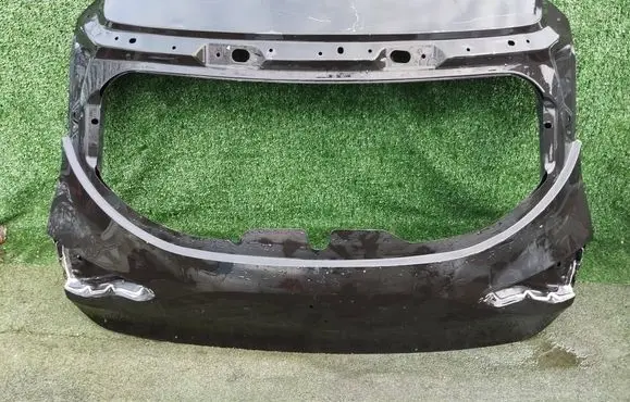 Renault Clio V Tailgate/trunk/boot lid 901006566R 843423493R