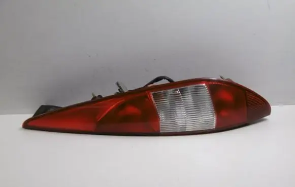 Ford Mondeo Mk III Rear/tail lights 1S7113404C