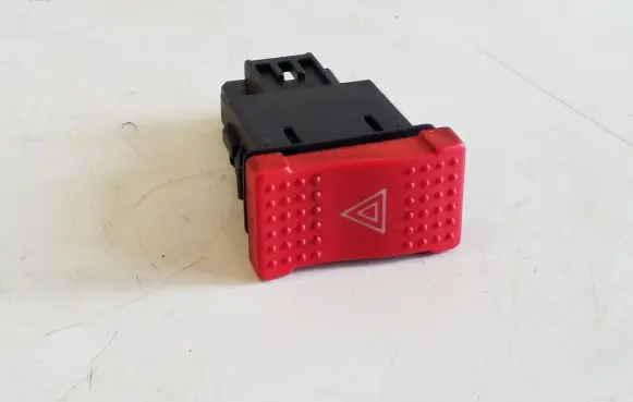 Iveco Daily 5th gen Hazard light switch 69501526