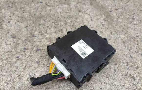 Volvo XC40 Gearbox control unit/module 31686384 00018201 1P1127009450
