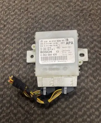 Mercedes-Benz E W212 Parking PDC control unit/module A2129009505 A2129011500