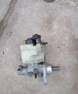 Audi Q7 4L Master brake cylinder 03350887631 0335088762