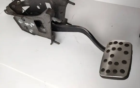 Brake pedal