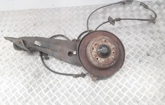KIA Carnival Rear wheel hub spindle/knuckle 
