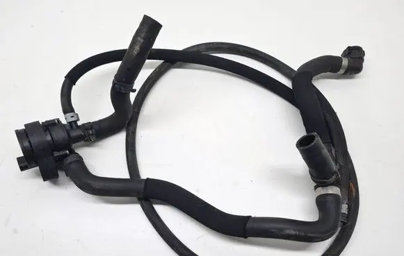 Mercedes-Benz E W212 Engine coolant pipe/hose A2128305496