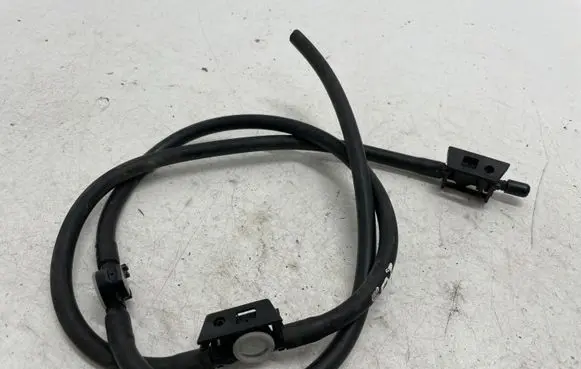 Mercedes-Benz C W205 Windshield washer spray nozzle 