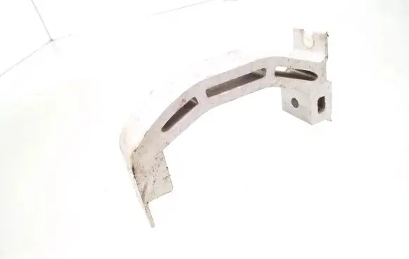 Polestar 2 Engine mounting bracket 31681596