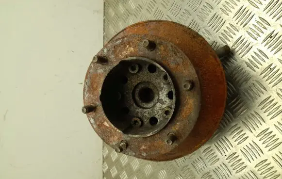 Ford Transit VII Rear wheel hub 8232
