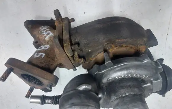 Volkswagen PASSAT B5.5 Turbo 059145701G 4541356 8K6941821