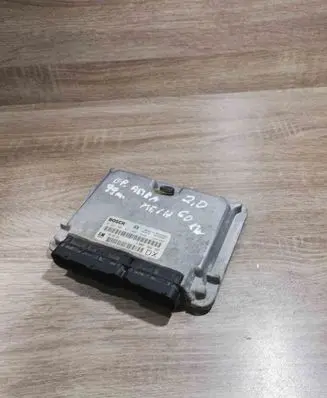 Opel Astra G Engine control unit/module ECU 09180353 0281001971