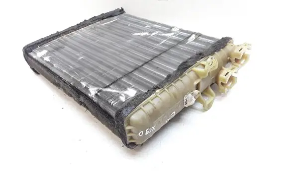 Volvo XC90 Heater blower radiator