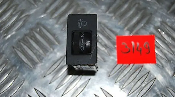 Lexus IS 200-300 Headlight level height control switch