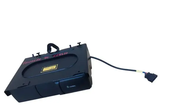 Volkswagen Touareg I CD/DVD changer 1J6035111
