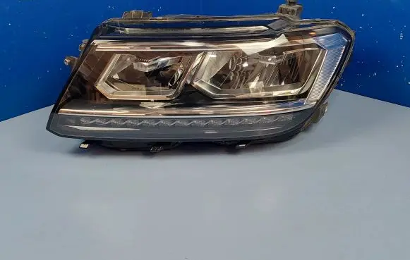 Volkswagen Tiguan Headlight/headlamp 5NB941035D 030110123112