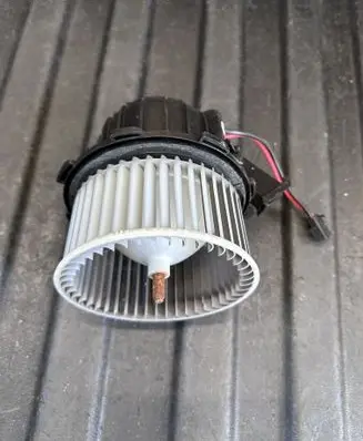 Heater fan/blower